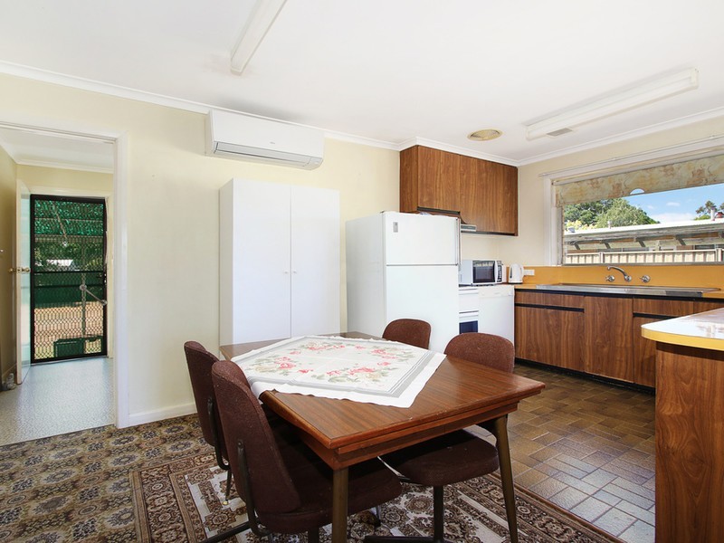 74 Coish Avenue, Benalla VIC 3672