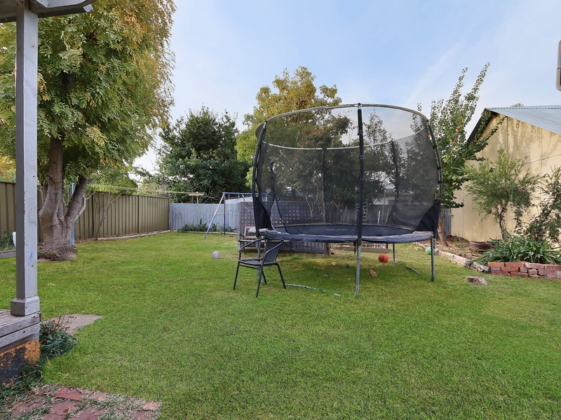 6 Parkview Parade, Benalla VIC 3672