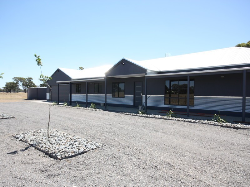 1111 North Road, Benalla VIC 3672