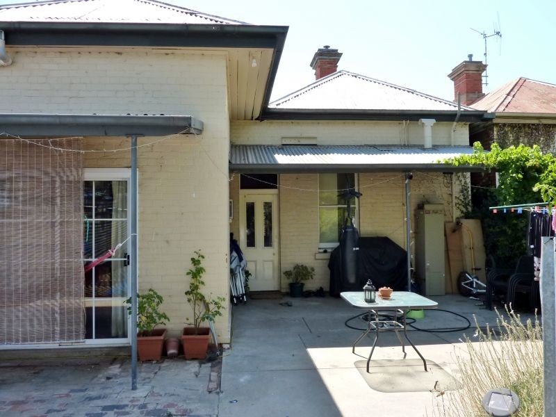 18 Carrier Street, Benalla VIC 3672