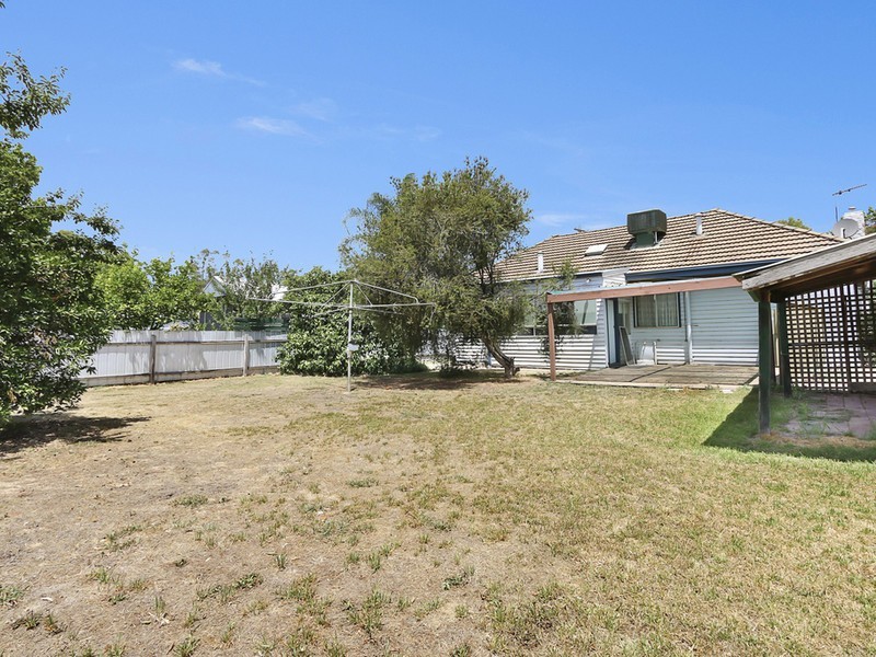 9 Kathryn Street, Benalla VIC 3672