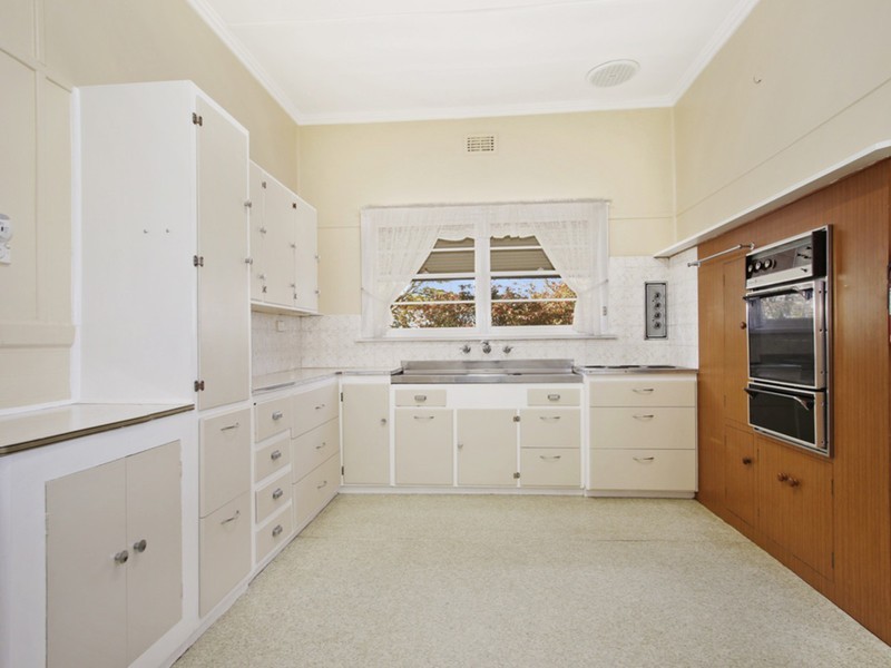 27 Crofton Street, Benalla VIC 3672