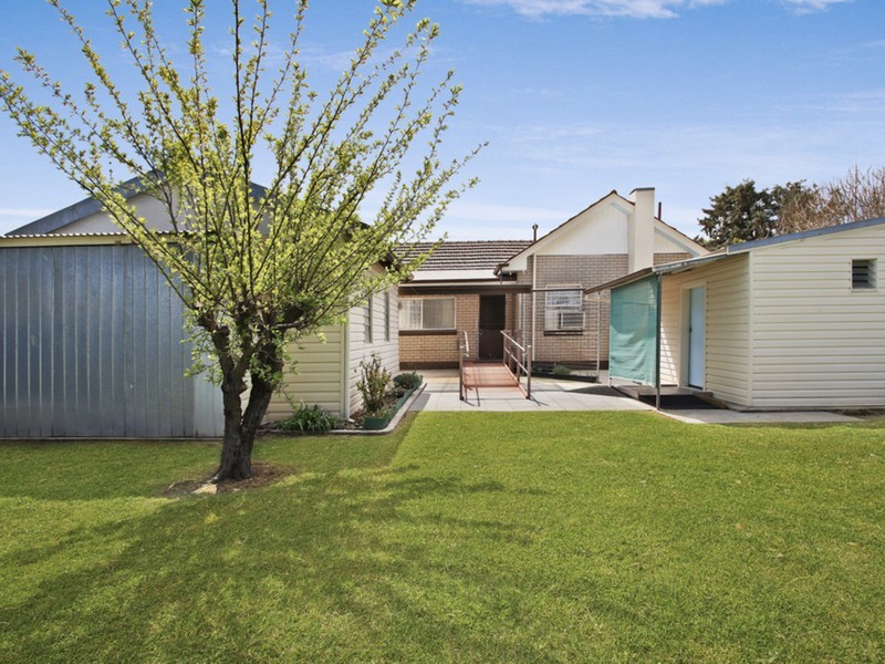 27 Crofton Street, Benalla VIC 3672