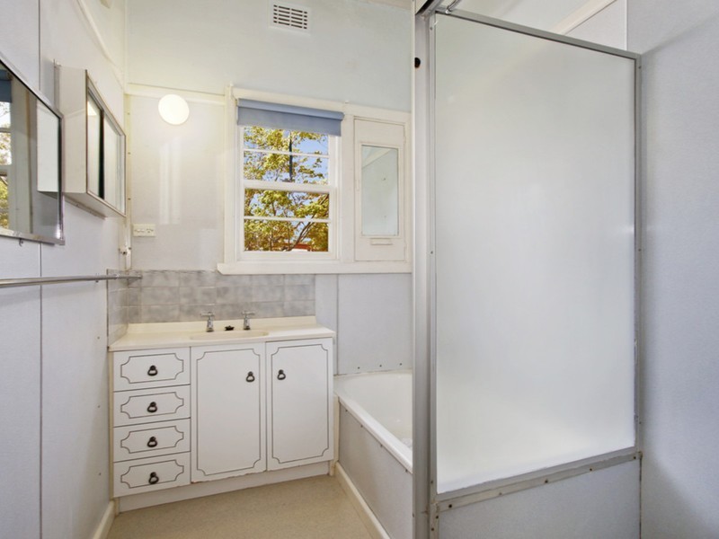 27 Crofton Street, Benalla VIC 3672