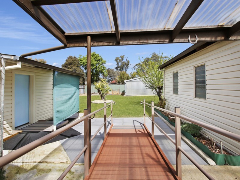 27 Crofton Street, Benalla VIC 3672