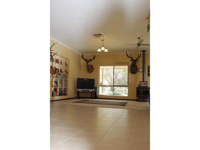 36 Murrays Road, Benalla VIC 3672