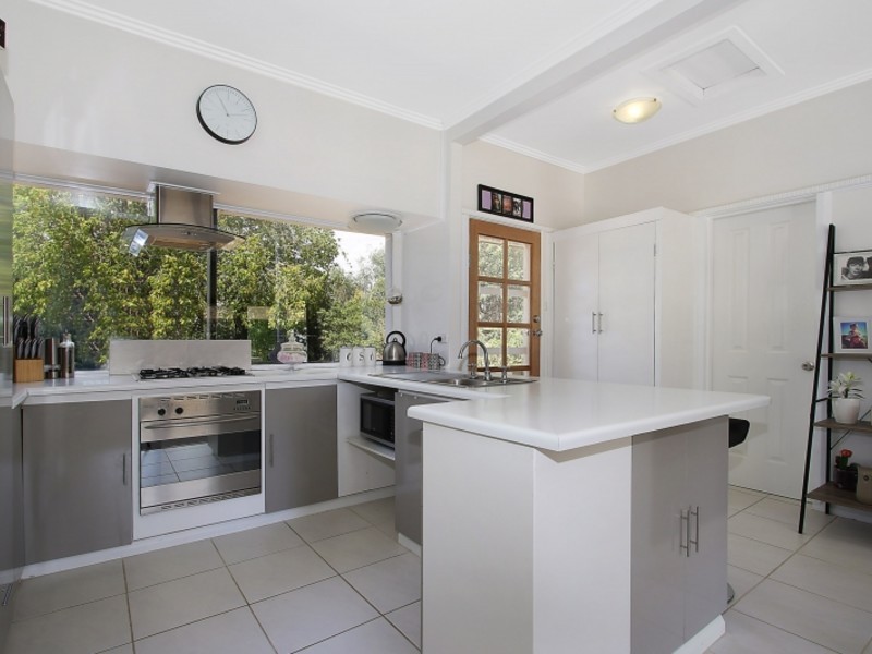 7 Amos Avenue, Benalla VIC 3672