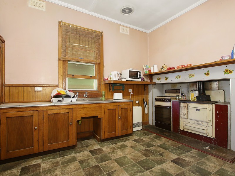34 Mackellar Street, Benalla VIC 3672