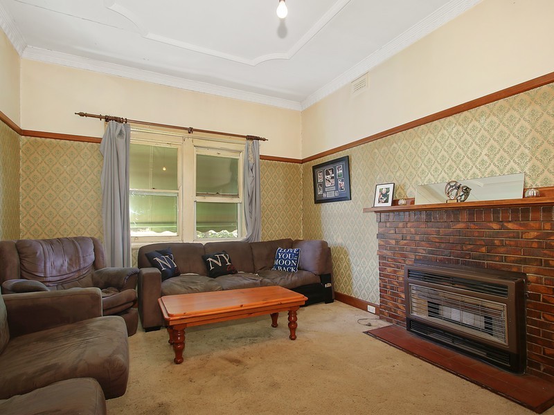 34 Mackellar Street, Benalla VIC 3672