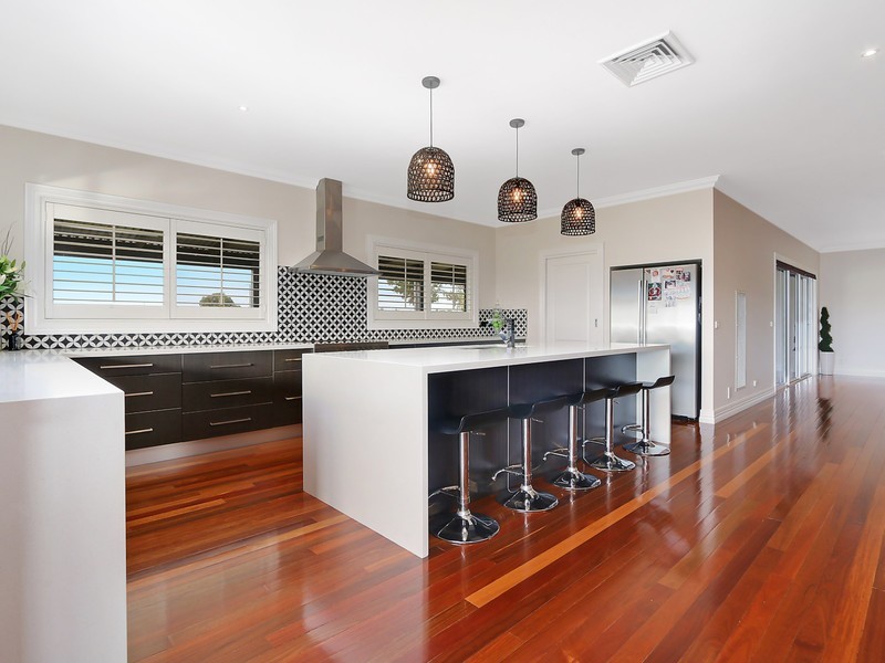 87 Murray Road, Benalla VIC 3672