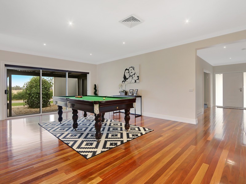 87 Murray Road, Benalla VIC 3672