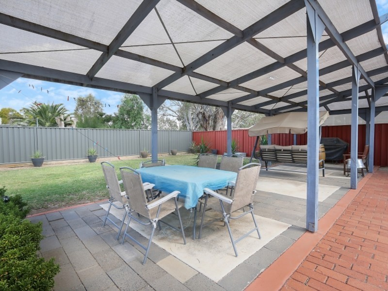 105 Coish Avenue, Benalla VIC 3672