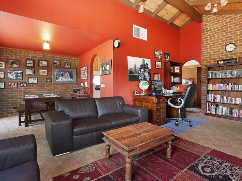 105 Coish Avenue, Benalla VIC 3672