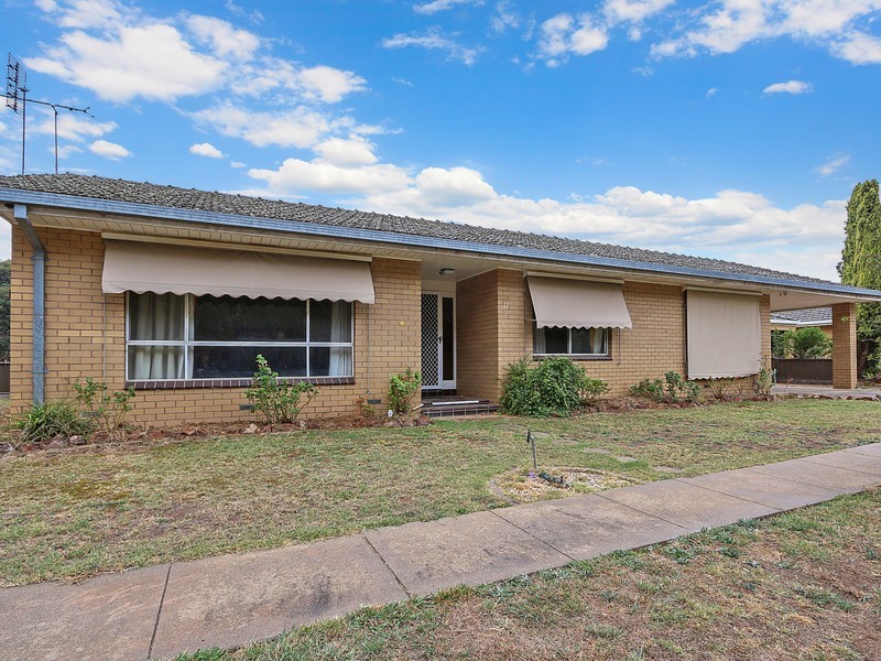 11 Psaltis Parade, Benalla VIC 3672