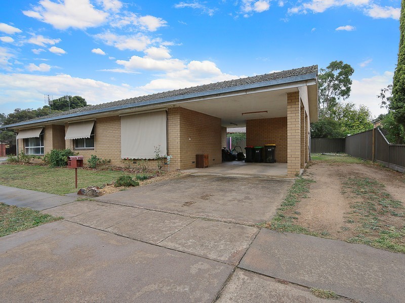 11 Psaltis Parade, Benalla VIC 3672