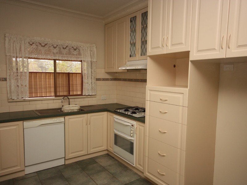 2 Monash Drive, Benalla VIC 3672