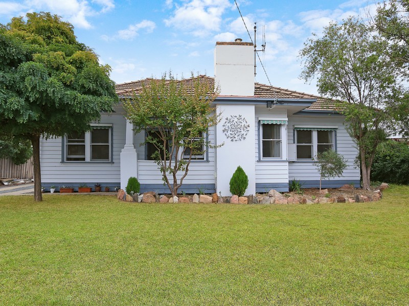 51 Riverview Road, Benalla VIC 3672