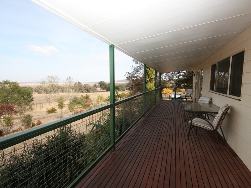 72 Bowcher Road, Chesney Vale VIC 3725