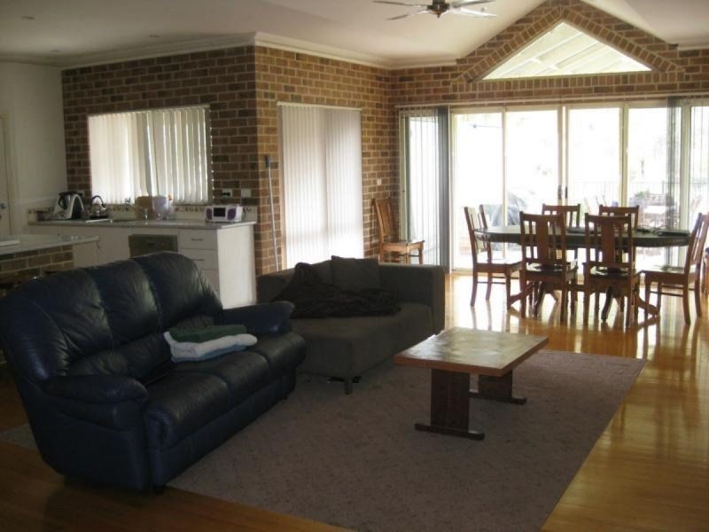 37 Olivers Road, Benalla VIC 3672