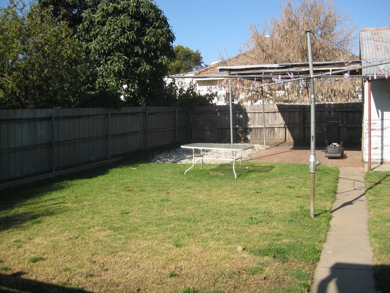 2 Gordon Street, Benalla VIC 3672