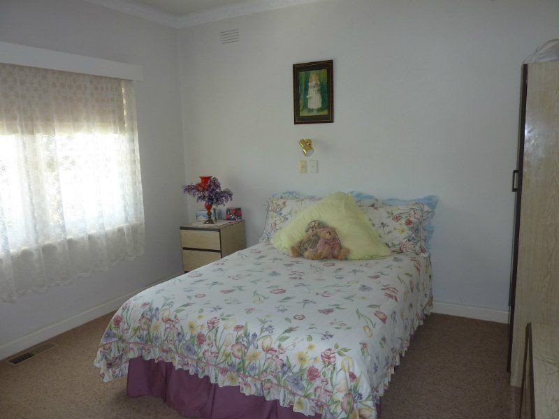 16 McGill Street, Benalla VIC 3672