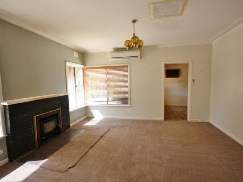 21 Halls Road, Goorambat VIC 3725