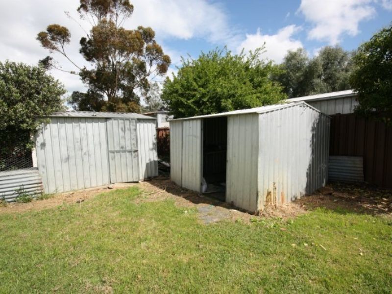 21 Halls Road, Goorambat VIC 3725