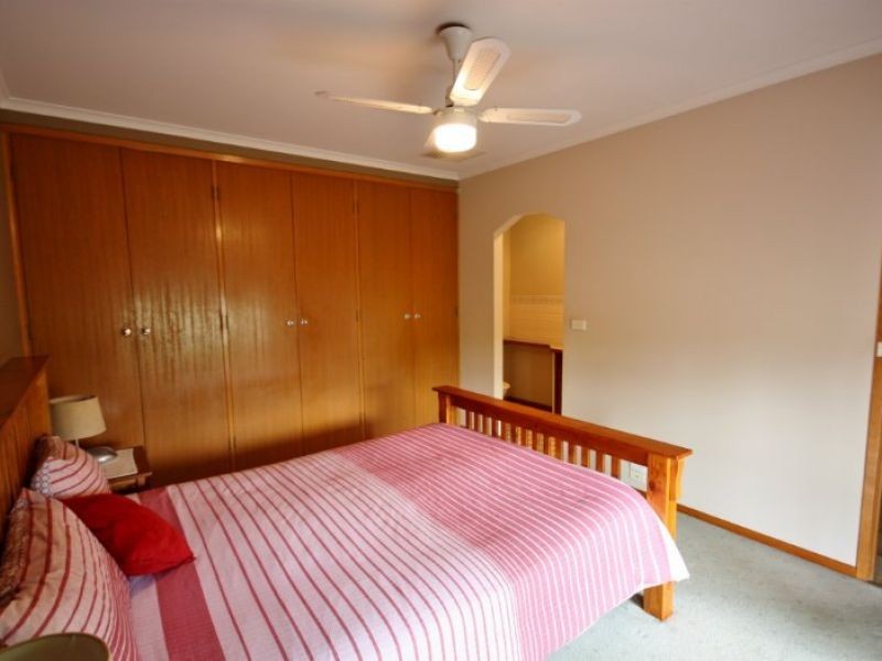 84 Coish Avenue, Benalla VIC 3672