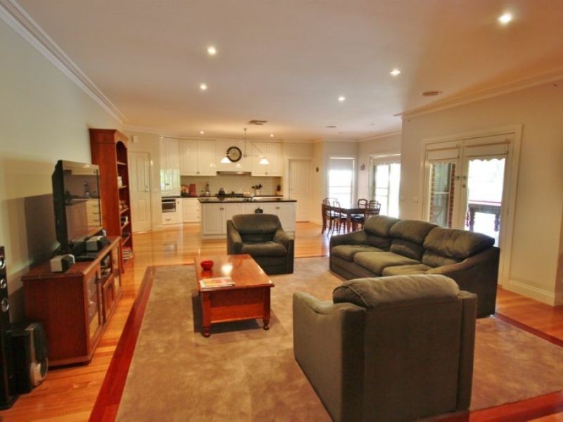 9 Quantrill Avenue, Benalla VIC 3672