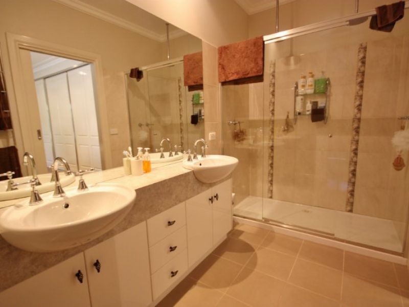 9 Quantrill Avenue, Benalla VIC 3672