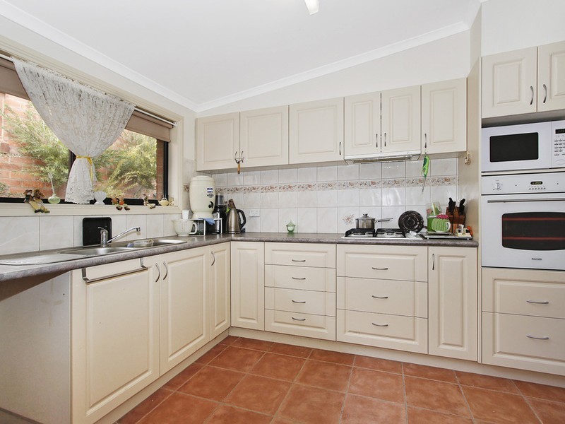 2/14 Carrier Street, Benalla VIC 3672