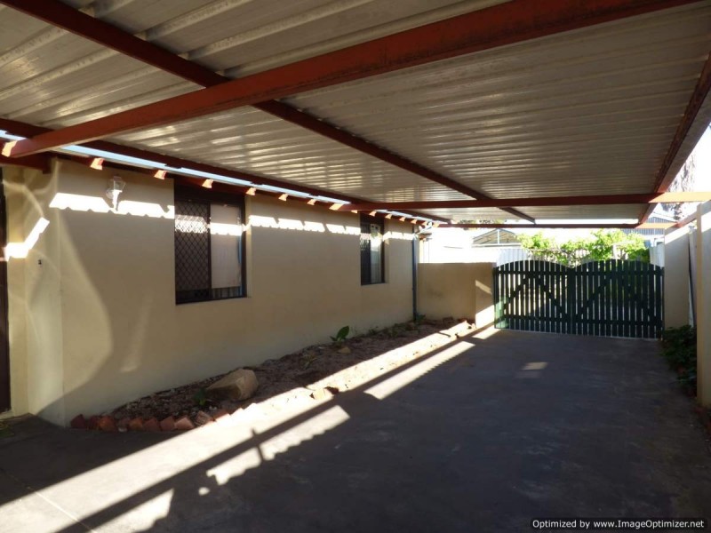 182 Berehaven Avenue, Thornlie WA 6108