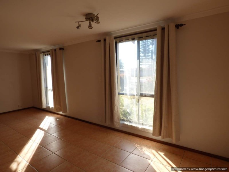 182 Berehaven Avenue, Thornlie WA 6108