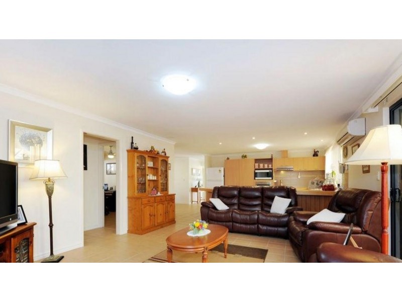 26 Stamford Crescent, Secret Harbour WA 6173