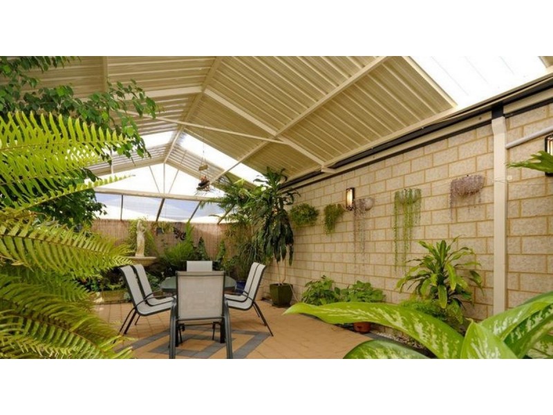 26 Stamford Crescent, Secret Harbour WA 6173