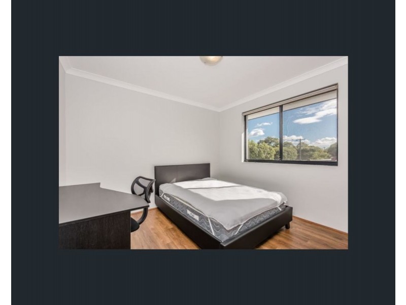 1/9 Somers Street, Belmont WA 6104