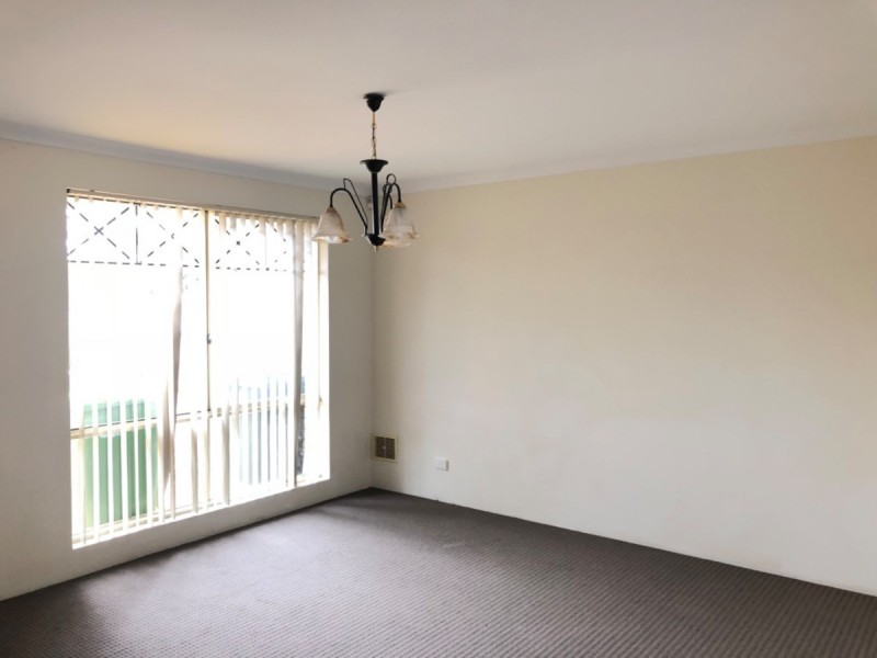 9 Ballater Heights, Bibra Lake WA 6163