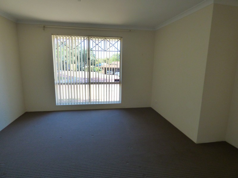 9 Ballater Heights, Bibra Lake WA 6163