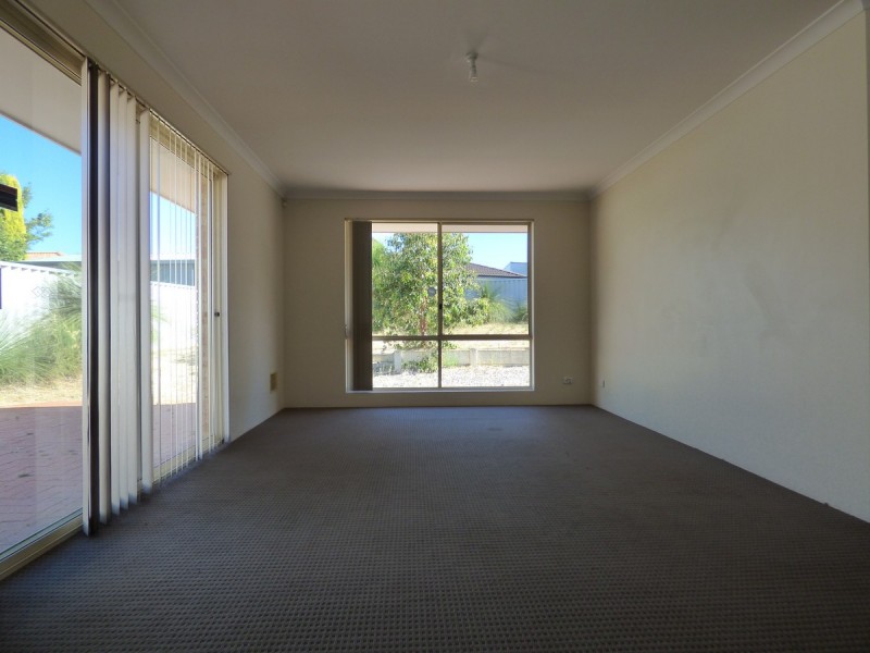 9 Ballater Heights, Bibra Lake WA 6163