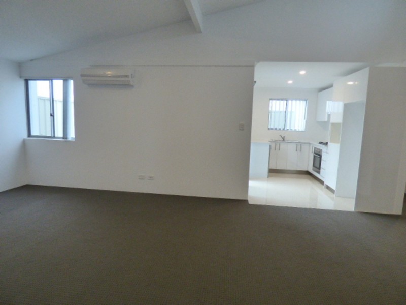 24 Wheaton Street, Southern River WA 6110