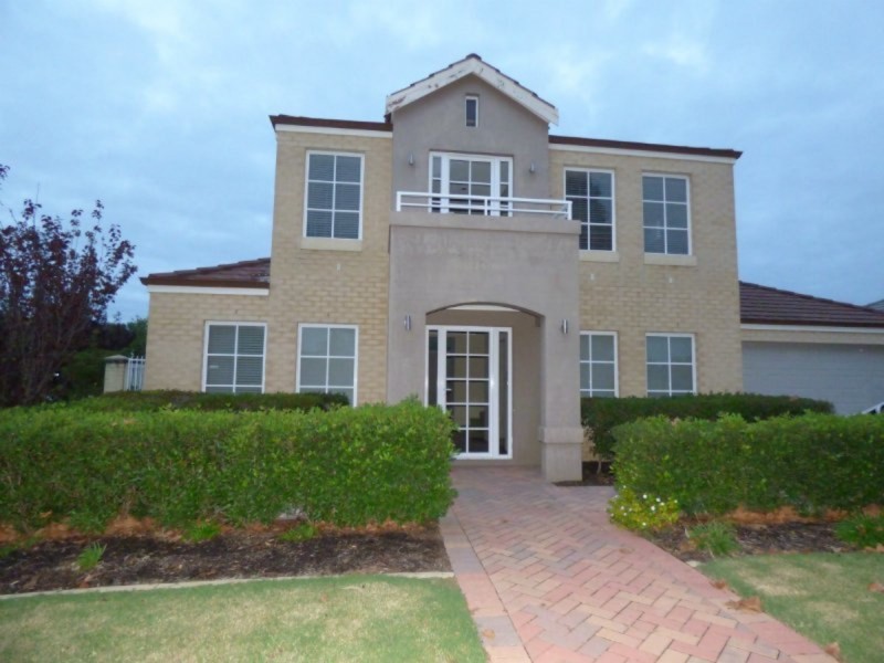 34 Brennan Avenue, Canning Vale WA 6155