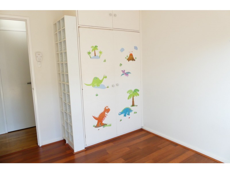 40 Romney Way, Parkwood WA 6147