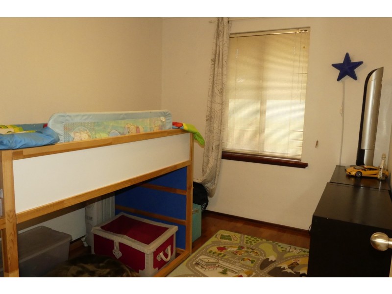 42 Romney Way, Parkwood WA 6147