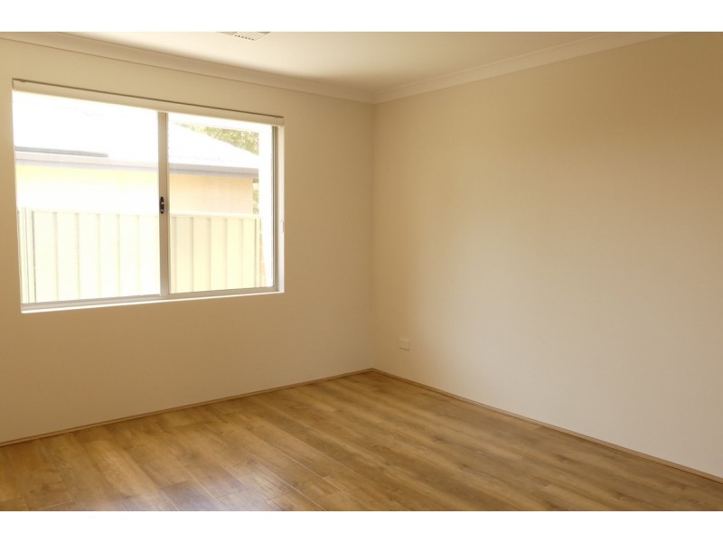 38 Canavan Crescent, Manning WA 6152