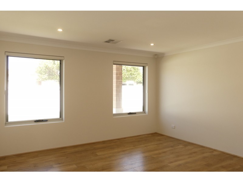 38 Canavan Crescent, Manning WA 6152
