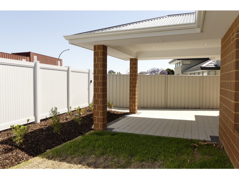 38 Canavan Crescent, Manning WA 6152