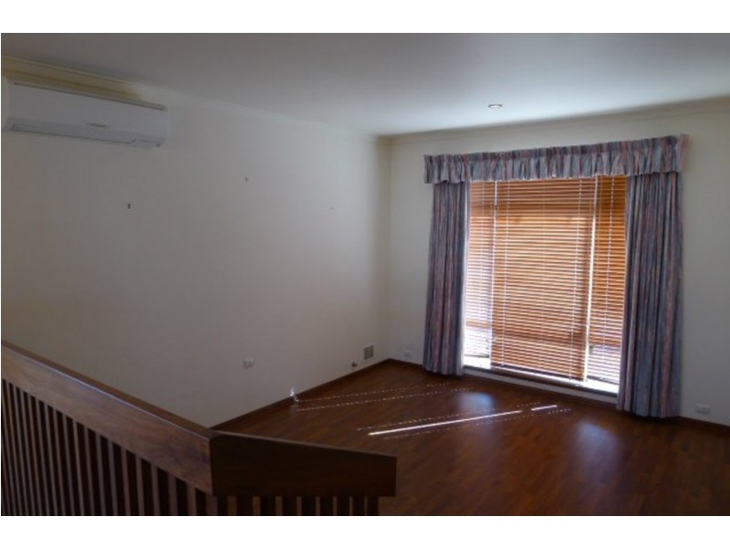 60 Camm Avenue, Bull Creek WA 6149