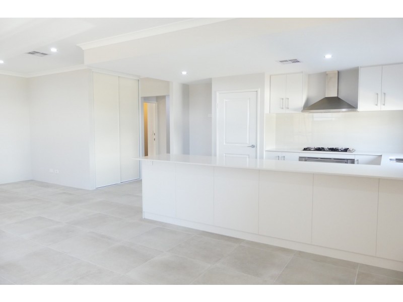 21 Lovage Street, Banjup WA 6164