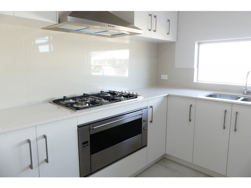 21 Lovage Street, Banjup WA 6164