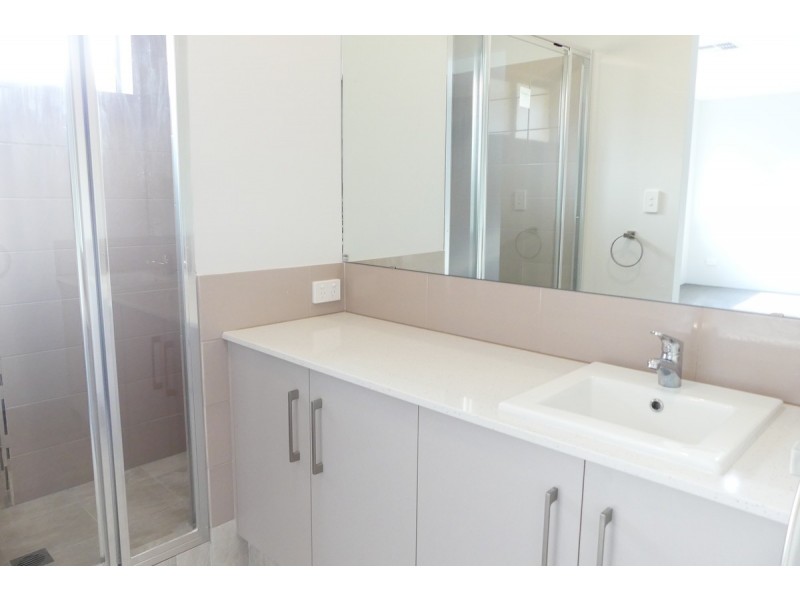 21 Lovage Street, Banjup WA 6164